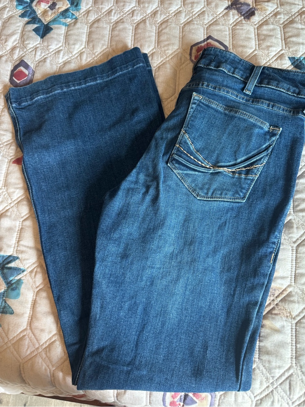 Ariat Women's Dark Blue High-Rise Jeans